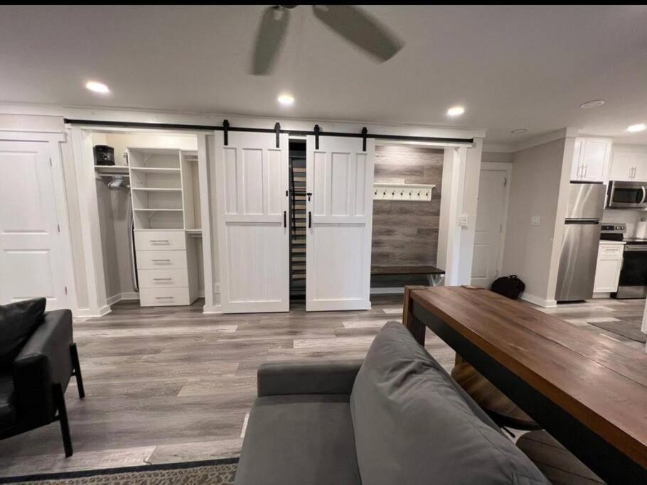 Cozy Haven In The Cloud Apartment Atlanta Bagian luar foto